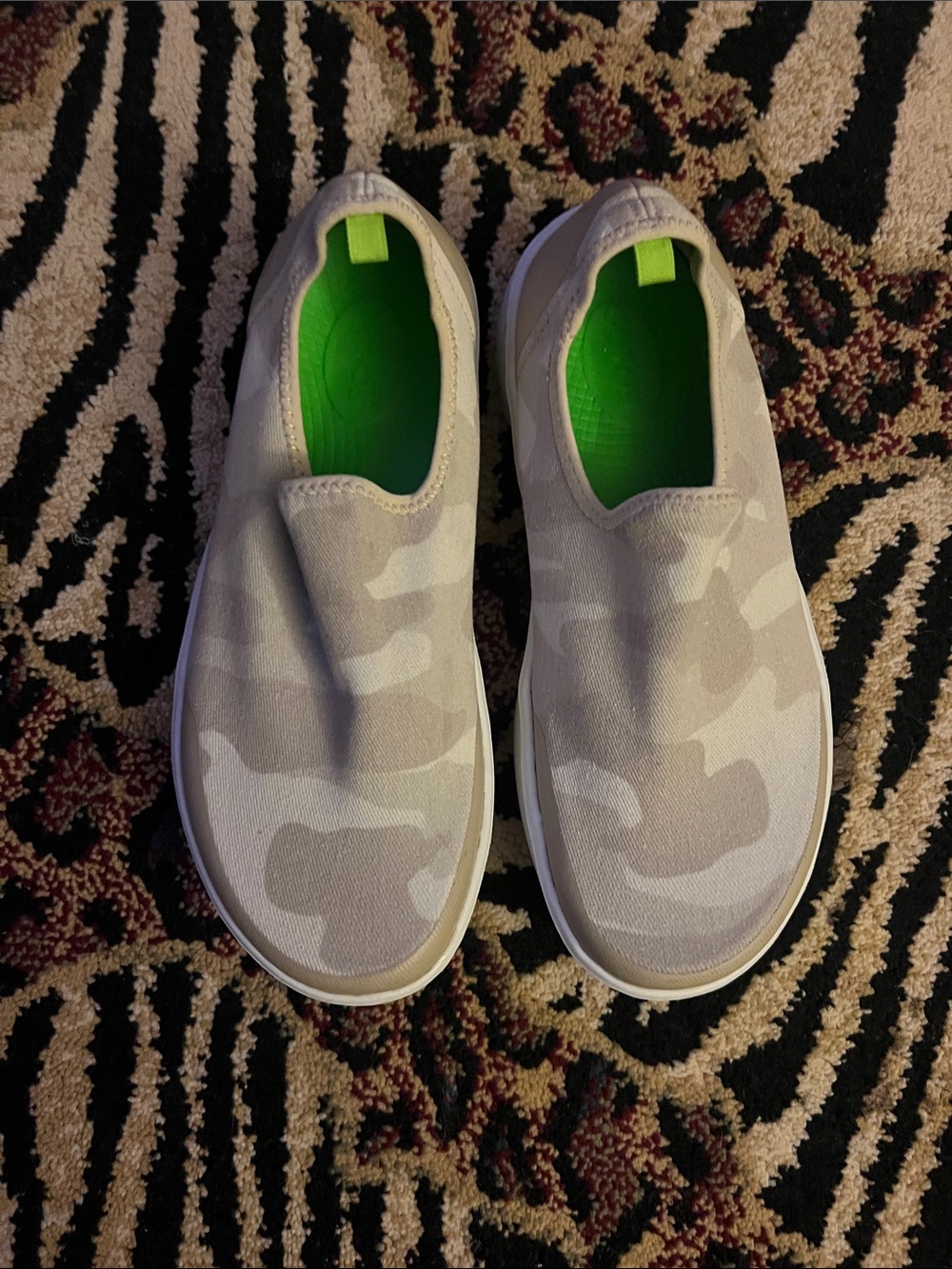 OOFOS Slip-On Sneakers in Light Gray Camo with Neon Green Insole